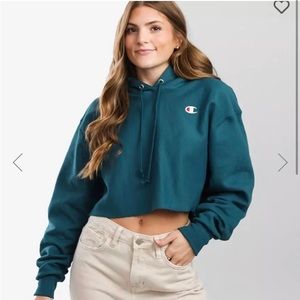 NWT CHAMPION TEAL CROP SWEATSHIRT HOODIE